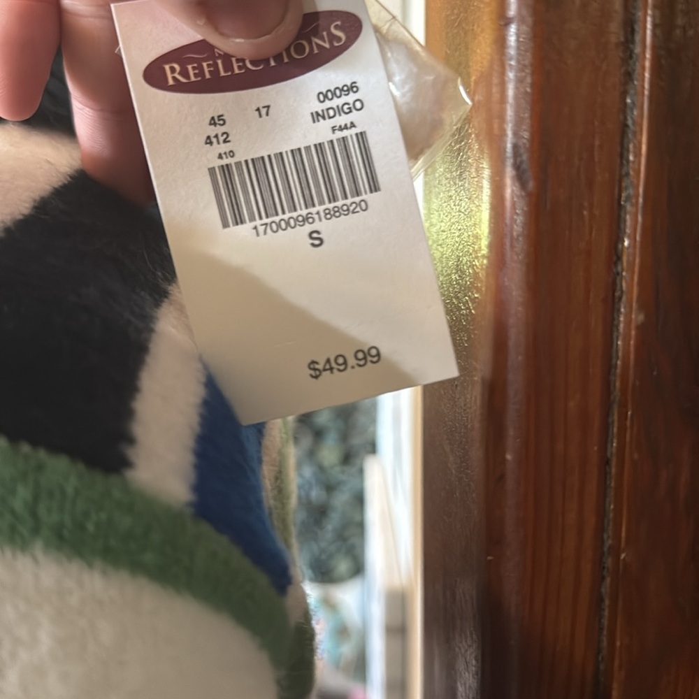 NWT northern reflections size smallStriped Women's Sweater - Blue, Green, White - Picture 4 of 4